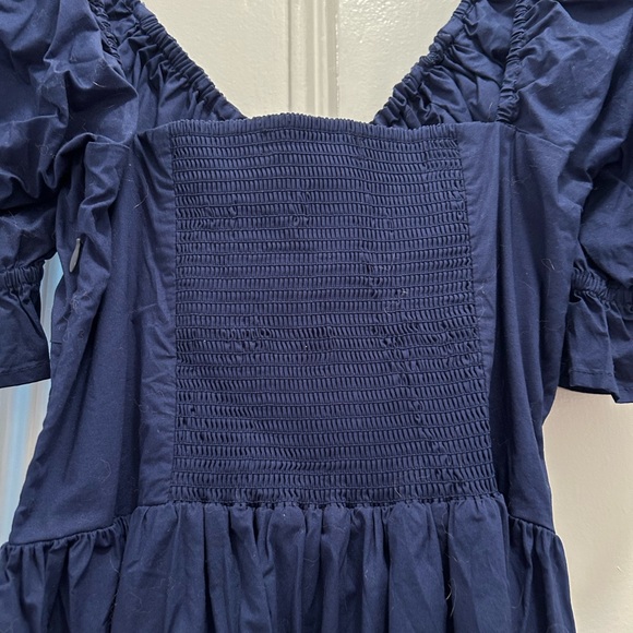 Elegant Navy Midi Dress - Picture 4 of 5